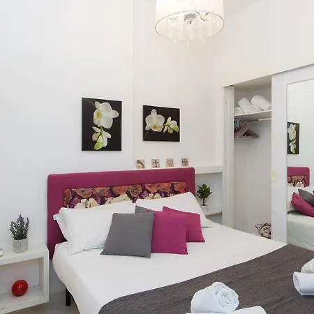 Consulta By In * Róma