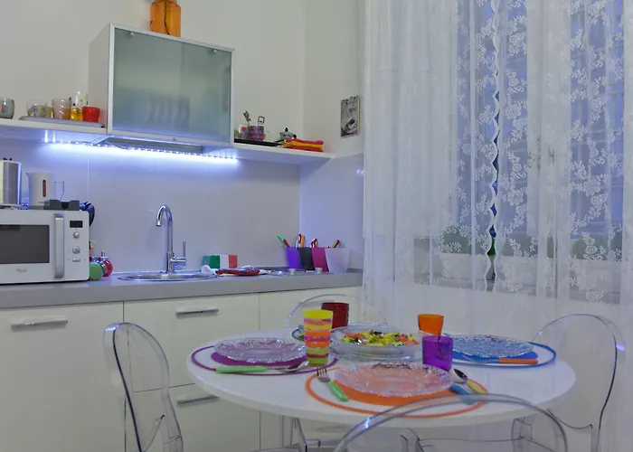 Consulta By In Appartement Rome